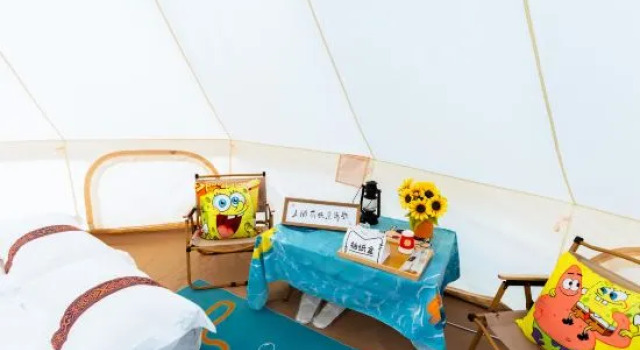 Семейный тент Zhongwei Shapo Tou Desert Wilderness Desert Stargazing Inn