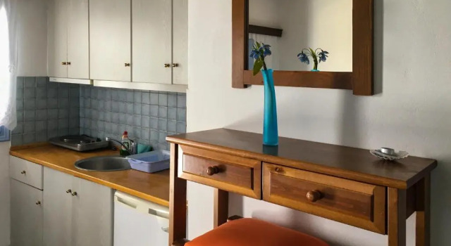 Студия Anatoli Apartments