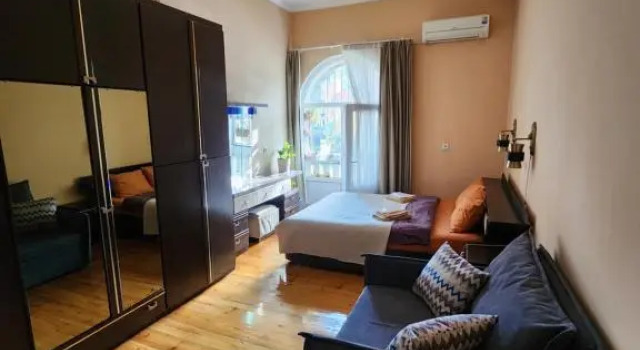 Riverside Baratashvili Apartment, Book Apartment Hotels in Tbilisi Region with a Pool, Swimming Pool