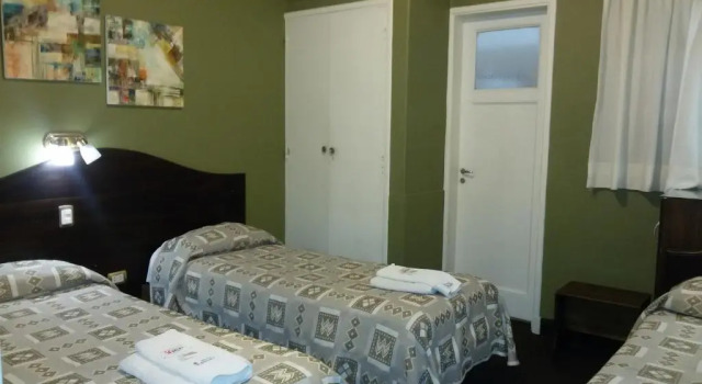 Четырёхместный номер Standard Hotel Selby