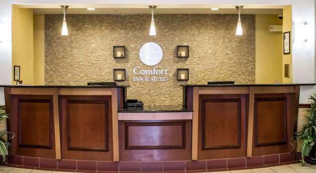 Comfort Inn And Suites Kent, Book Hotel Kent Ohio