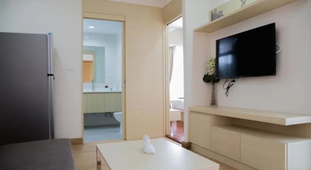 V Condo Chaengwattana, Забронировать Отель Отели Нонтхабури с парковкой, Парковка