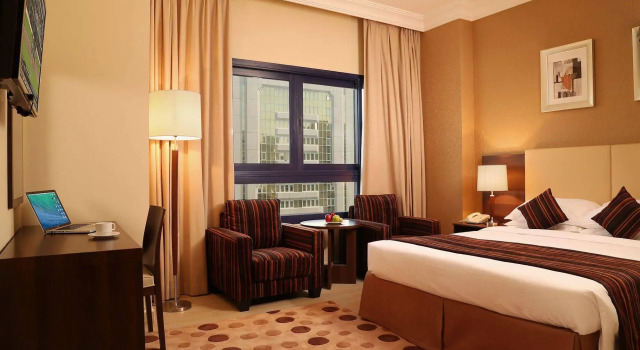 Oriental Hotel Apartments