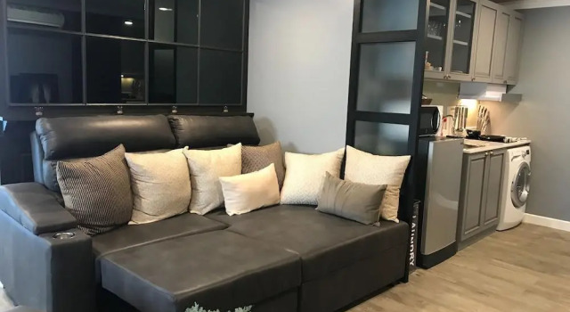 Stay in Style The Heart of Nimman R306AB
