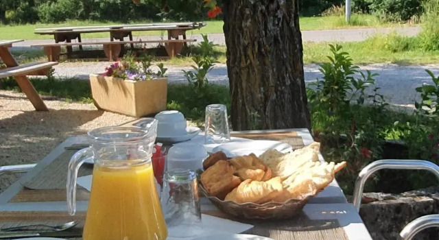 Hôtel Auberge des crêtes du Verdon, Réserver Auberge de jeunesse Auberges de jeunesse à Gorges du Verdon, Auberge de jeunesse