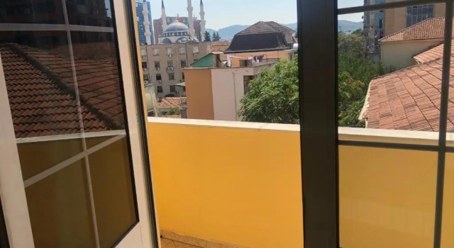 Tirana apartment, Забронировать Апартаменты/квартира Тирана область Тирана, рядом с Skanderbeg Square