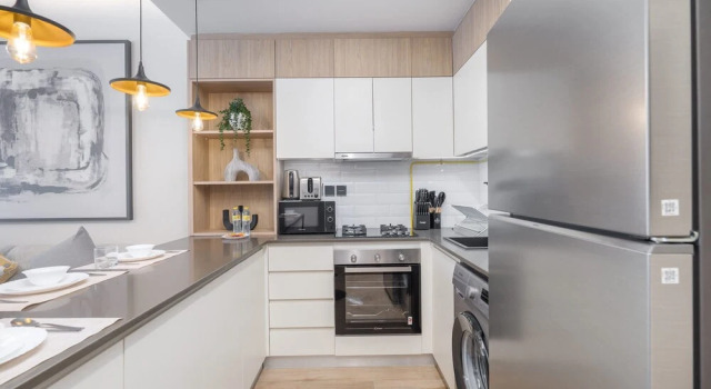 Студия Classic Flat in JVC That Sleeps 2