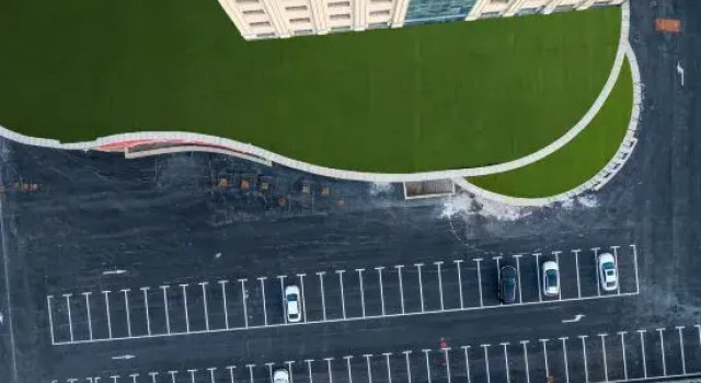 Vienna International Hotel (Jimsar Branch), Prenota Hotel Hotel a Xinjiang con parcheggio, Parcheggio