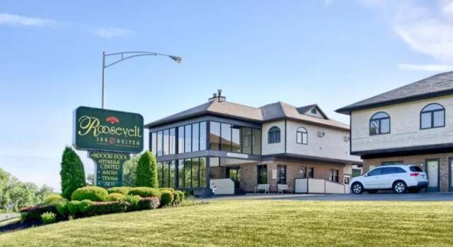 Roosevelt Inn & Suites Saratoga Springs, Rezerwuj Hotel Hotele w Malta z parkingiem, Parking