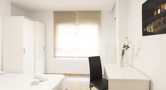 Surtrip Apartamentos - Tortola I, Забронировать Апартаменты/квартира Гранада Granada Province, рядом с Базилика Сан-Хуан-де-Диос