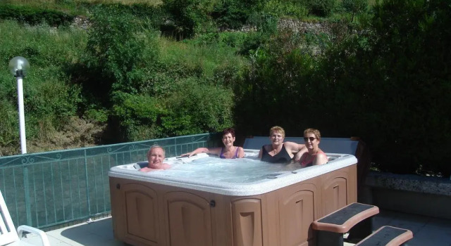 Hôtel Beauséjour, Book Hotel Hoteller i Cantal med morgenmad, Morgenmad