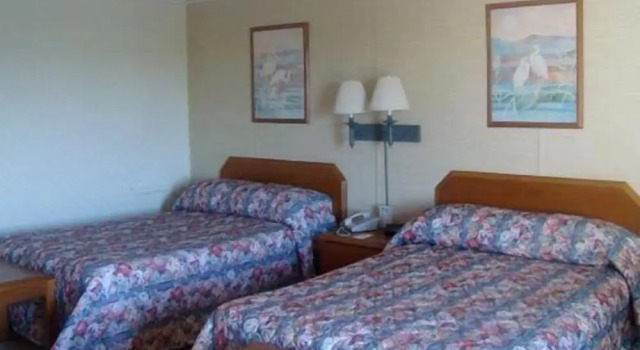 Четырёхместный номер Standard с балконом Island Resort