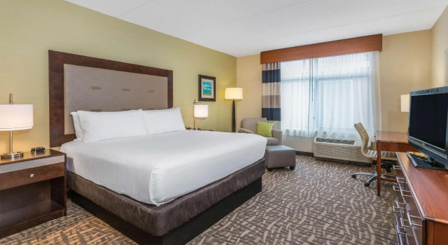 Двухместный номер Standard Wyndham Garden Buffalo Downtown