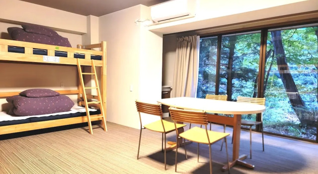 Кровать в общем номере Ks House Nikko - Kinugawa Onsen Hostel
