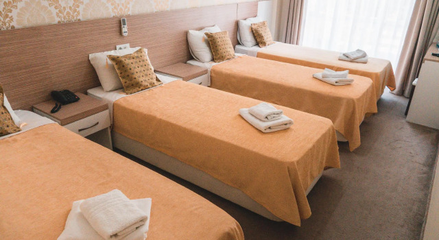 Кровать в общем номере (женский номер) Nicea Hotel