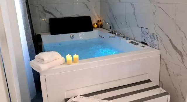 HeySuite -Luxury Vatican House Roma, Prenota Hotel Roma Lazio
