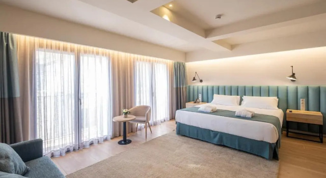 Полулюкс Hotel Voramar