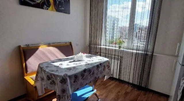 Crocus in the Sovetsky 1/3 neighborhood, Rezerwuj Apartament Nowy Urengoj 