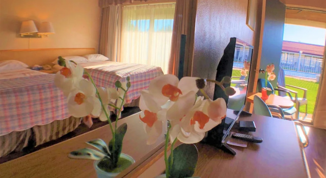 Четырёхместный номер Standard с красивым видом из окна Hotel Motel Bonsoir