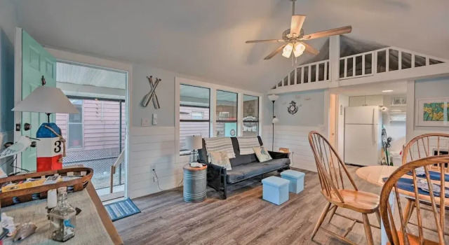 Everglades City Cabin: Dock & Heated Pool!, Забронировать Отель Эверглейдс-Сити Southwest Florida