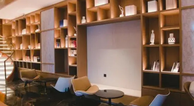 Lusunhotel, Rezerwuj Hotel Yueyang Hunan