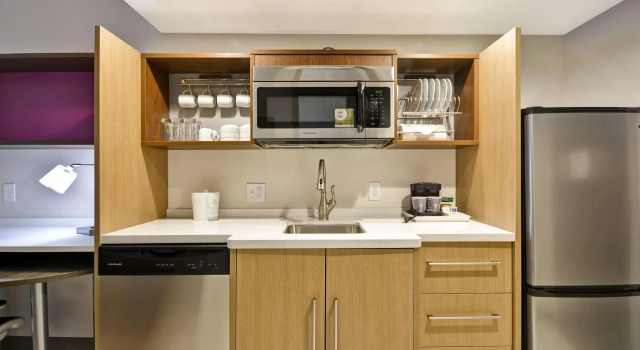 Четырёхместная студия Home2 Suites By Hilton Columbus Airport East Broad