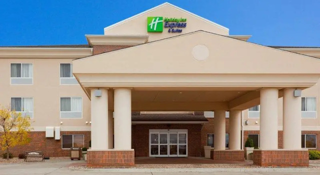 Кровать в общем номере Holiday Inn Express & Suites Yankton by IHG