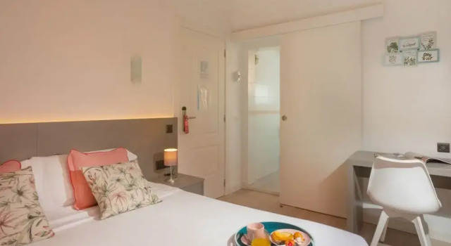 Номер Grand Antonios Hostal