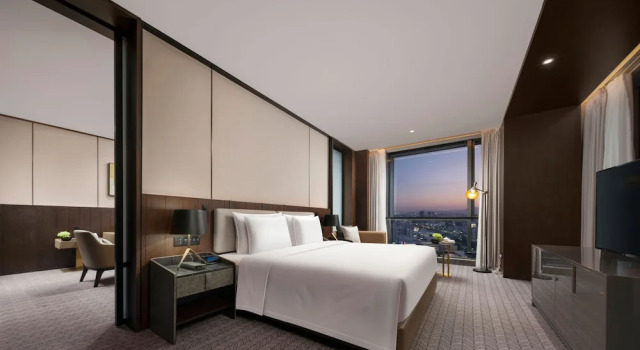 Grand New Century Hotel, Wenzhou, A Tribute Portfolio Hotel, Prenota Hotel Hotel a Wenzhou con piscina, Piscina