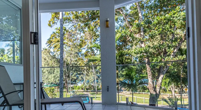 Люкс Luxury Seascape Holidays at Beaches Port Douglas