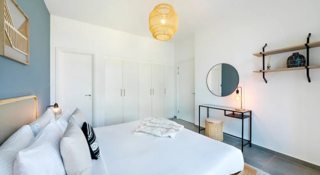 Maison Privee - The Lofts East, Забронировать Апартаменты/квартира Даунтаун Дубай , рядом с Дубайский аквариум