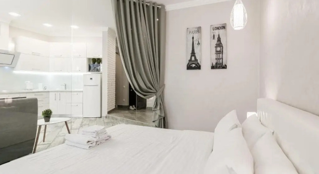 Студия Executive Royal Apartment
