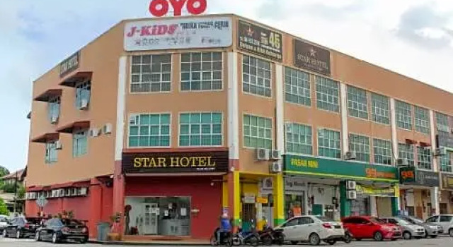 OYO 90035 Star Hotel