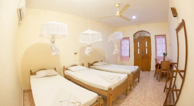 Трёхместный номер Deluxe с видом на сад Rupa's Hotel Arugambay