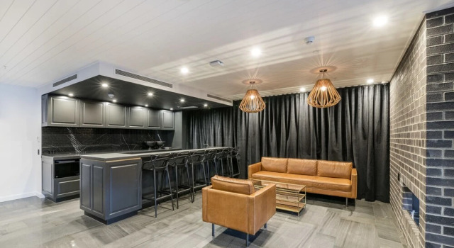 Nero Newstead, Book Hotel Newstead Queensland