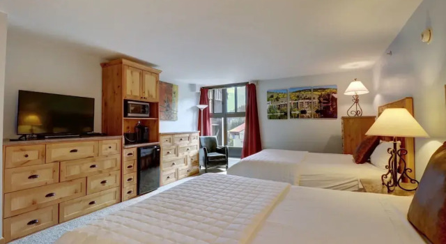 Mp615 Mountain Plaza Center Village Condo 2br 3ba Hot Tub 2 Bedroom Condo