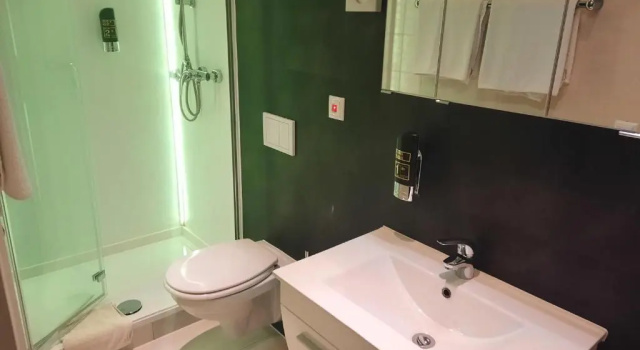 Трёхместный номер Standard Hotel Corveyer Hof