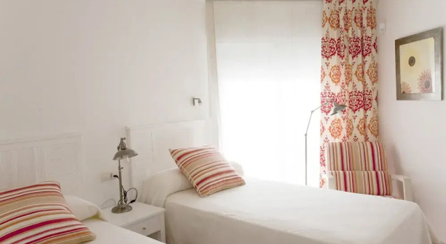 Can Salia, Book Condo Hotel Hotels in Ibiza with a Pool, Swimming Pool