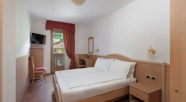 Двухместный номер Standard с балконом Beverly Alps Hotel & Spa