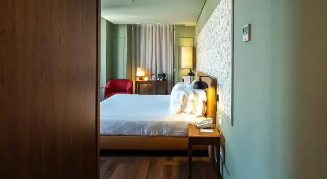 Двухместный номер Deluxe с видом на реку Lisboa Carmo Hotel