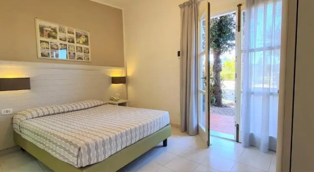 Run Of House Hotel Mare