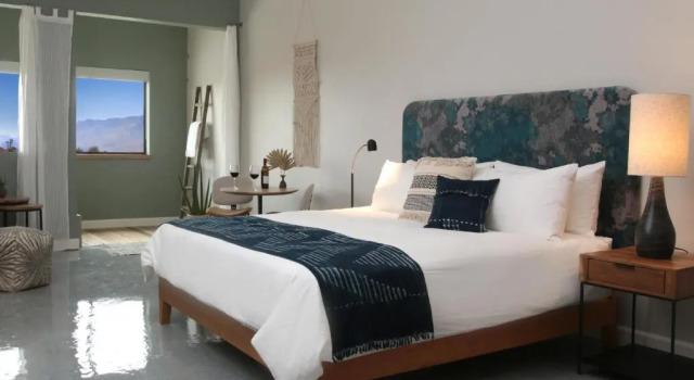 Номер Standard Azure Palm Hot Springs