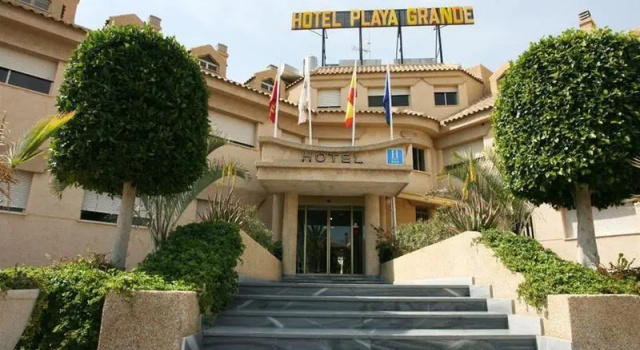 Двухместный номер Standard с балконом Hotel Playa Grande