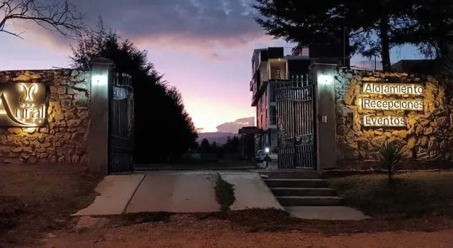 Aural Lodge, Book Feriehus Sommerhuse i Cajamarca, Hytte