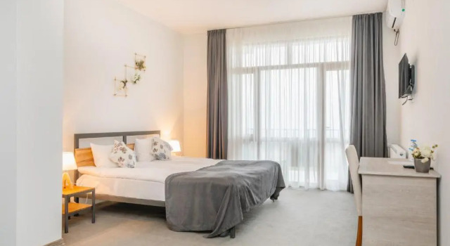 Номер Standard Hotel & Wine Cellar ARGE