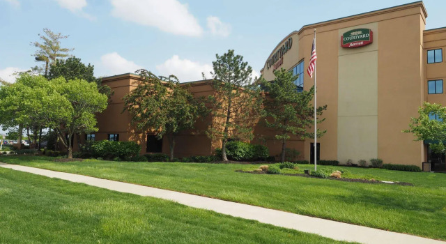 Courtyard by Marriott Columbus West, Rezerwuj Hotel Hilliard Ohio