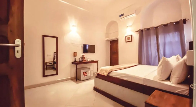 Двухместный номер Standard Smiles Stone Town Hotel