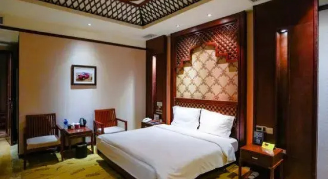 Люкс Superior Kunming Shuitian Hot Spring Hotel