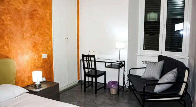 Salotto Tuscolano, Prenota Bed & breakfast Roma Lazio