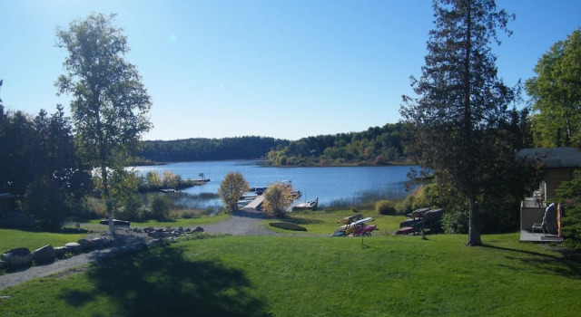 Шале Premier Mowat Landing Cottages